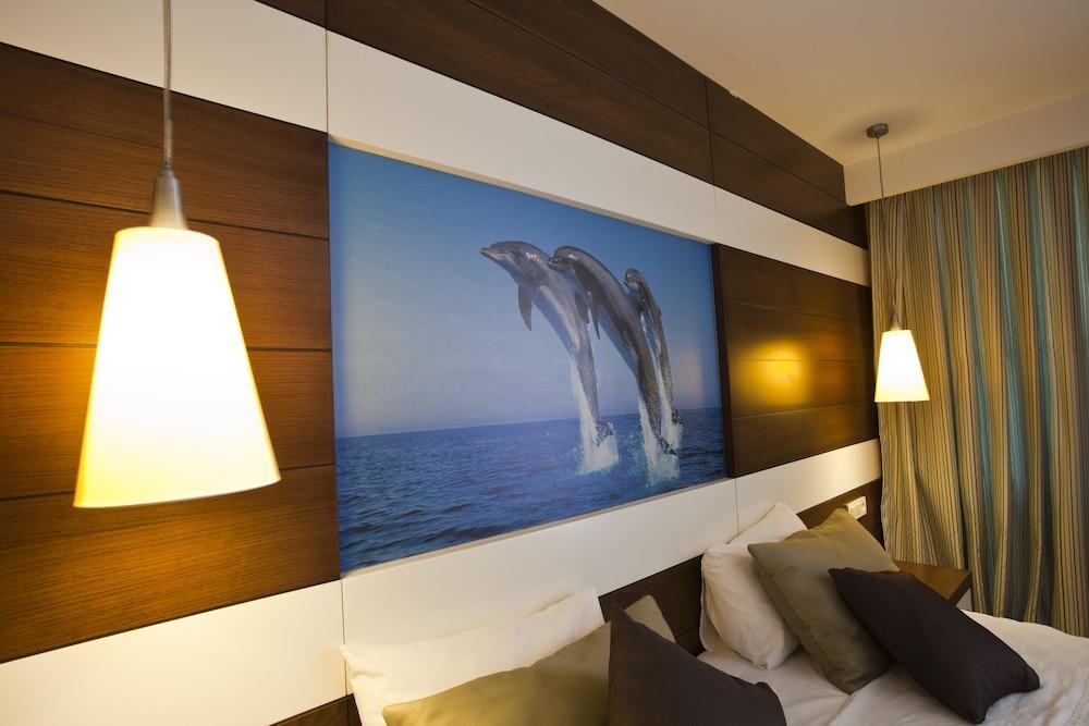 סייד Holiday City Hotel (Adults Only) מראה חיצוני תמונה