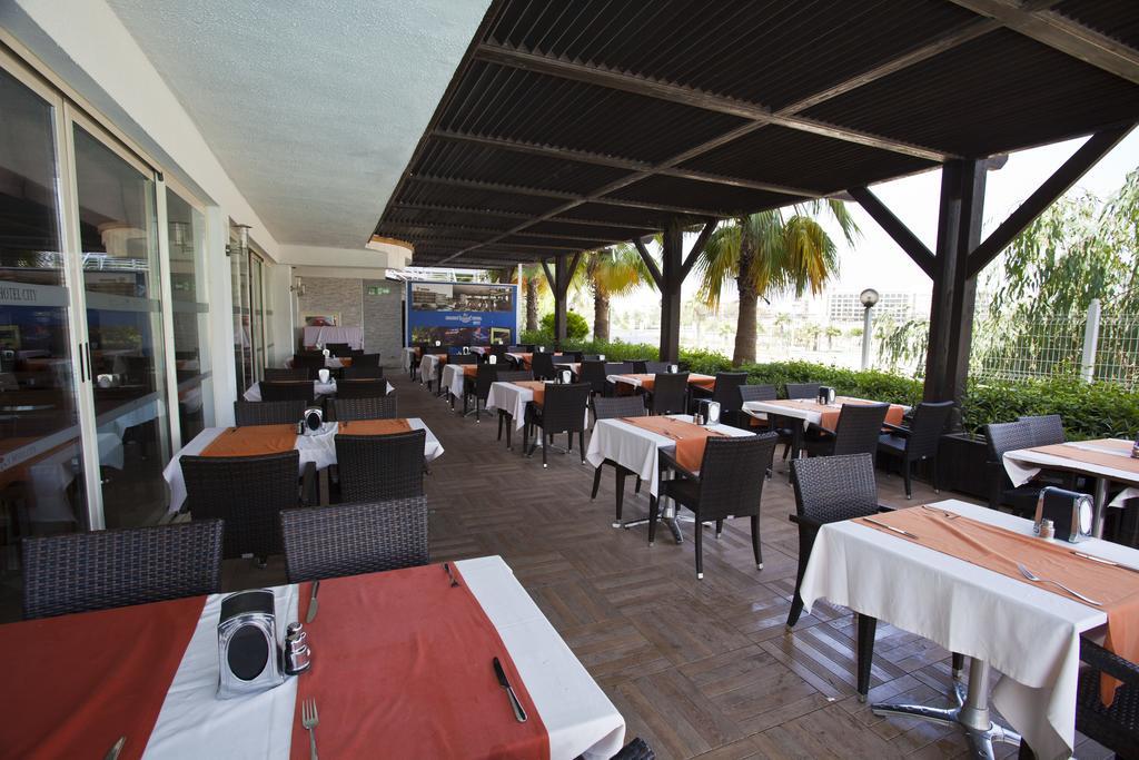 סייד Holiday City Hotel (Adults Only) מראה חיצוני תמונה