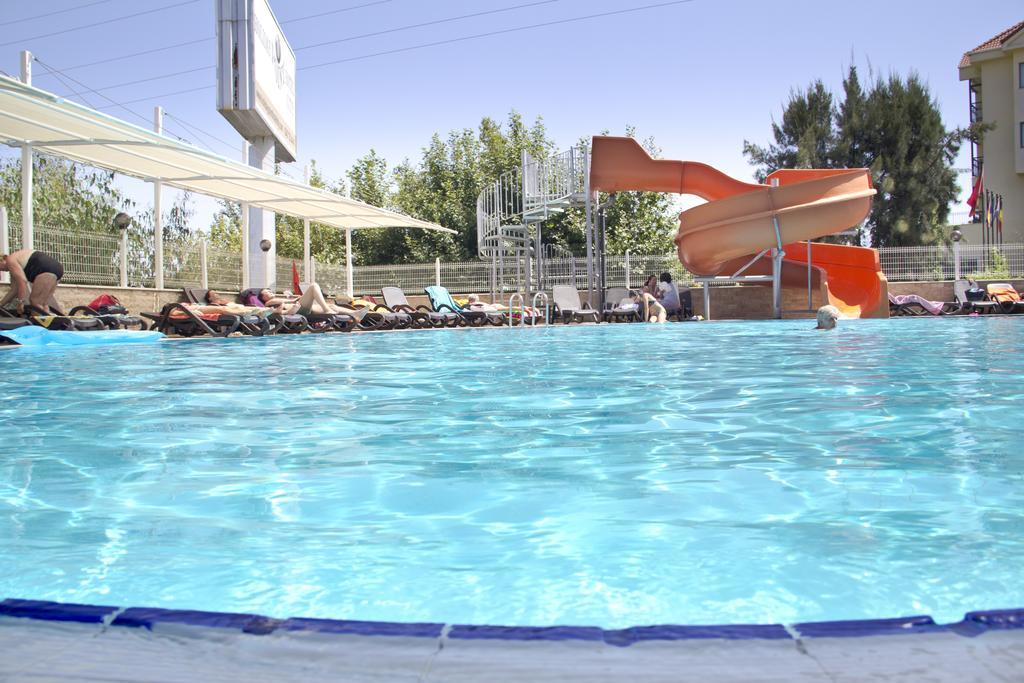 סייד Holiday City Hotel (Adults Only) מראה חיצוני תמונה